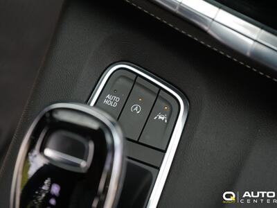 2022 Cadillac Escalade ESV Luxury   - Photo 30 - Lynnwood, WA 98036