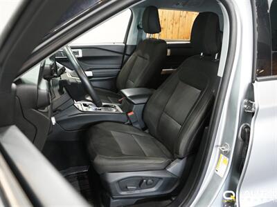 2022 Ford Explorer XLT   - Photo 11 - Lynnwood, WA 98036