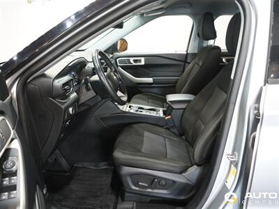 2022 Ford Explorer XLT   - Photo 12 - Lynnwood, WA 98036