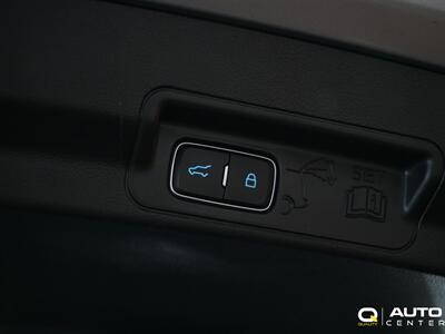 2022 Ford Explorer XLT   - Photo 30 - Lynnwood, WA 98036