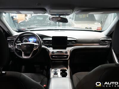 2022 Ford Explorer XLT   - Photo 13 - Lynnwood, WA 98036