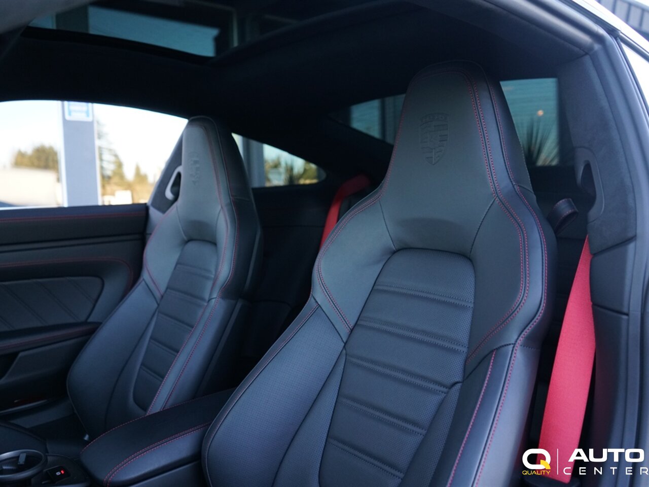 2025 Porsche 911 Carrera 4 GTS - Photo 21 - Lynnwood, WA 98036