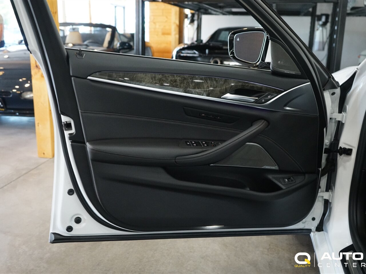 2021 BMW 5 Series 540i xDrive - Photo 12 - Lynnwood, WA 98036