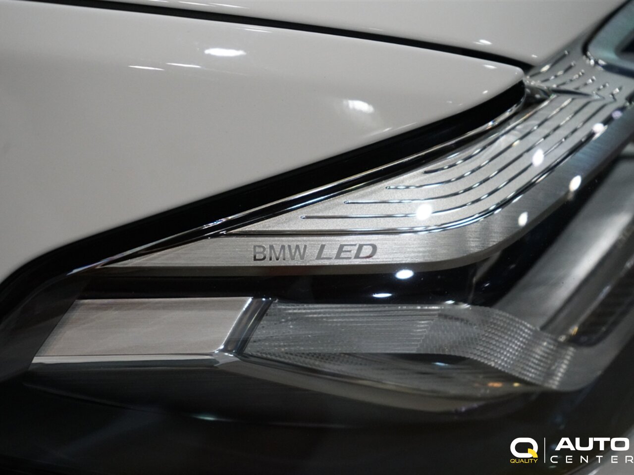 2021 BMW 5 Series 540i xDrive - Photo 4 - Lynnwood, WA 98036