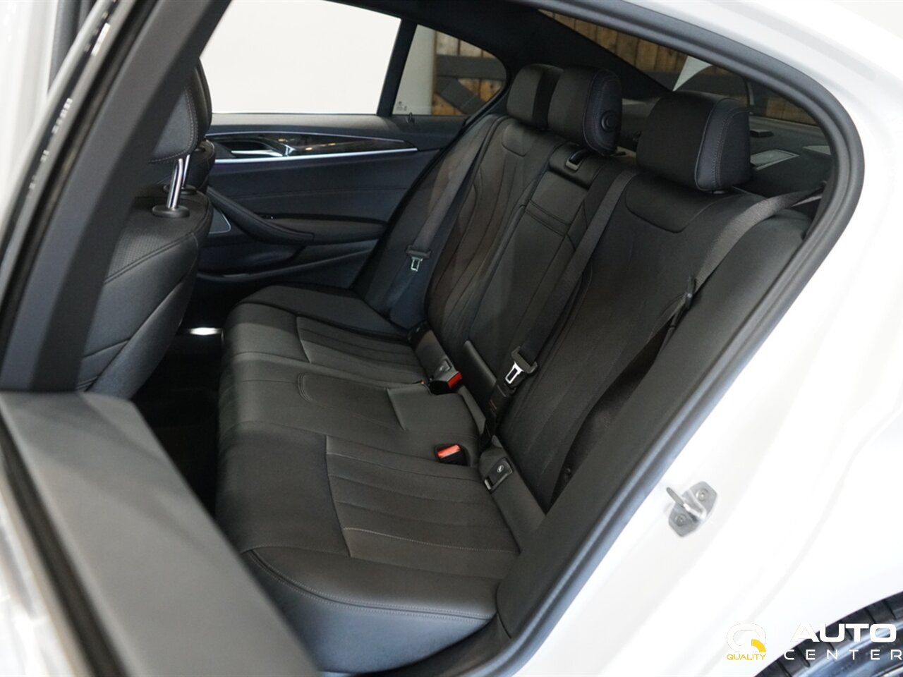 2021 BMW 5 Series 540i xDrive - Photo 32 - Lynnwood, WA 98036