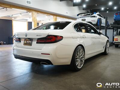 2021 BMW 5 Series 540i xDrive - Photo 5 - Lynnwood, WA 98036