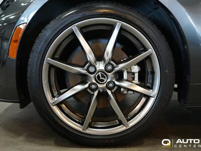 2021 Mazda MX-5 Soft Top Grand Touring   - Photo 9 - Lynnwood, WA 98036