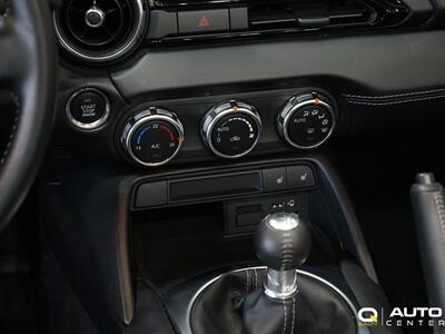 2021 Mazda MX-5 Soft Top Grand Touring   - Photo 22 - Lynnwood, WA 98036