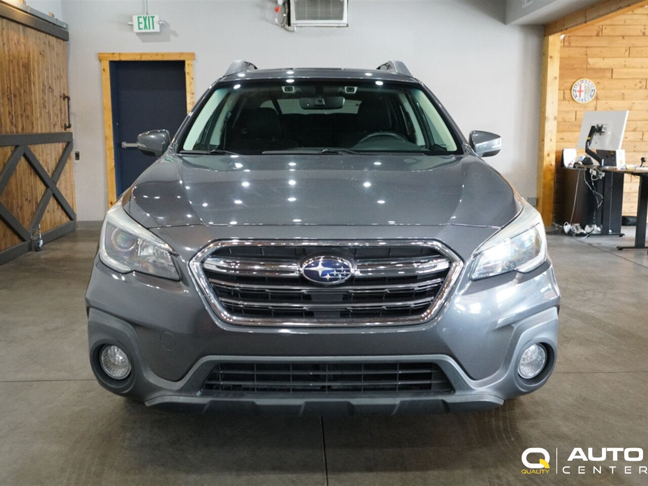 2019 Subaru Outback 2.5i Touring - Photo 2 - Lynnwood, WA 98036