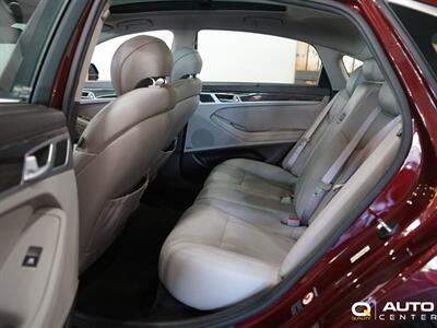 2015 Hyundai Genesis 3.8   - Photo 23 - Lynnwood, WA 98036