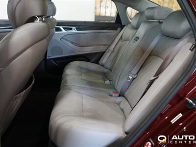 2015 Hyundai Genesis 3.8   - Photo 24 - Lynnwood, WA 98036