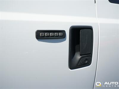 2015 Ford F-350 Super Duty XLT   - Photo 9 - Lynnwood, WA 98036