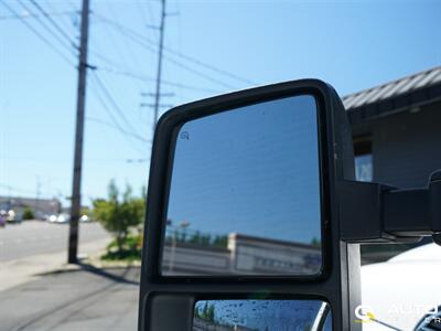 2015 Ford F-350 Super Duty XLT   - Photo 10 - Lynnwood, WA 98036