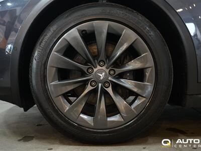 2019 Tesla Model X 100D   - Photo 8 - Lynnwood, WA 98036