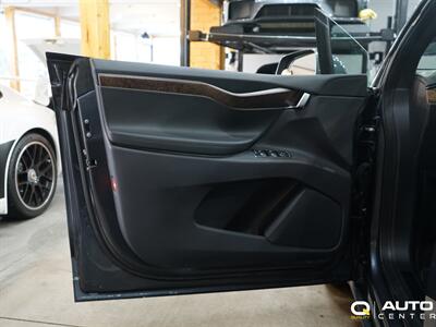 2019 Tesla Model X 100D   - Photo 11 - Lynnwood, WA 98036