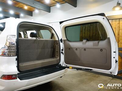 2016 Lexus GX 460 460 Luxury   - Photo 39 - Lynnwood, WA 98036