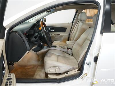 2005 Cadillac CTS Base 1SB   - Photo 11 - Lynnwood, WA 98036
