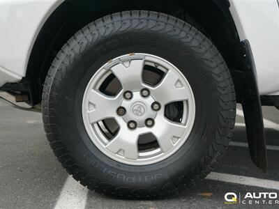 2014 Toyota Tacoma Base V6   - Photo 8 - Lynnwood, WA 98036