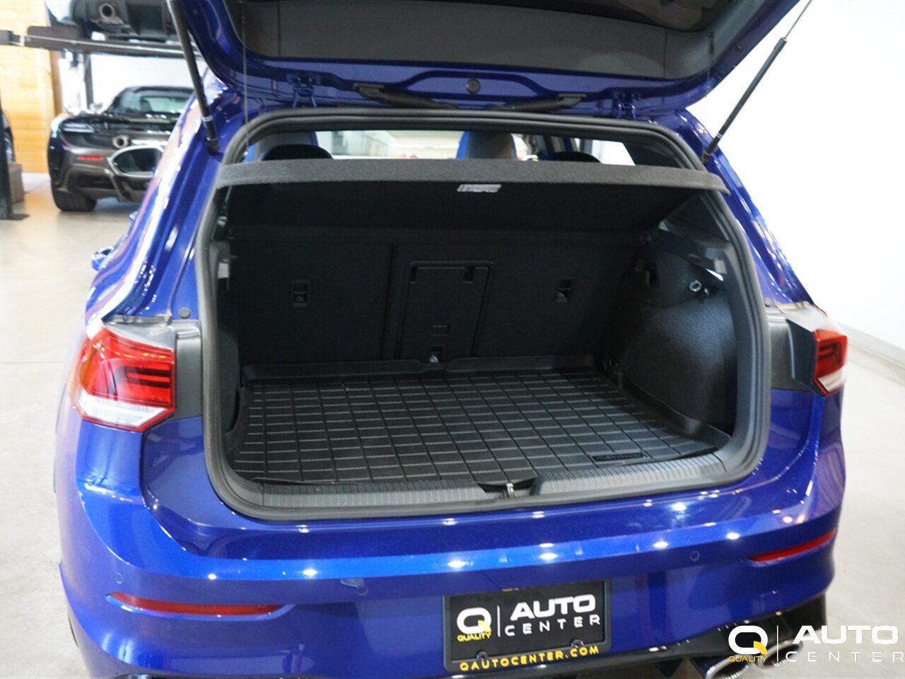 2024 Volkswagen Golf R 2.0T - Photo 34 - Lynnwood, WA 98036