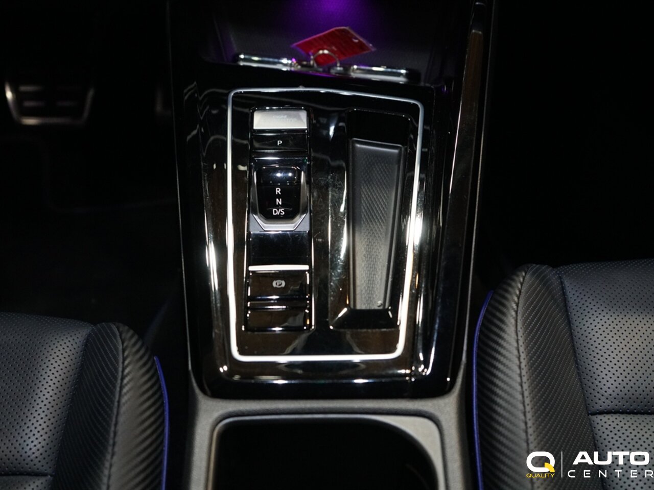 2024 Volkswagen Golf R 2.0T - Photo 21 - Lynnwood, WA 98036