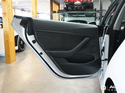 2021 Tesla Model 3 Standard Range Plus   - Photo 18 - Lynnwood, WA 98036