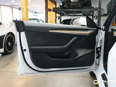 2021 Tesla Model 3 Standard Range Plus   - Photo 8 - Lynnwood, WA 98036