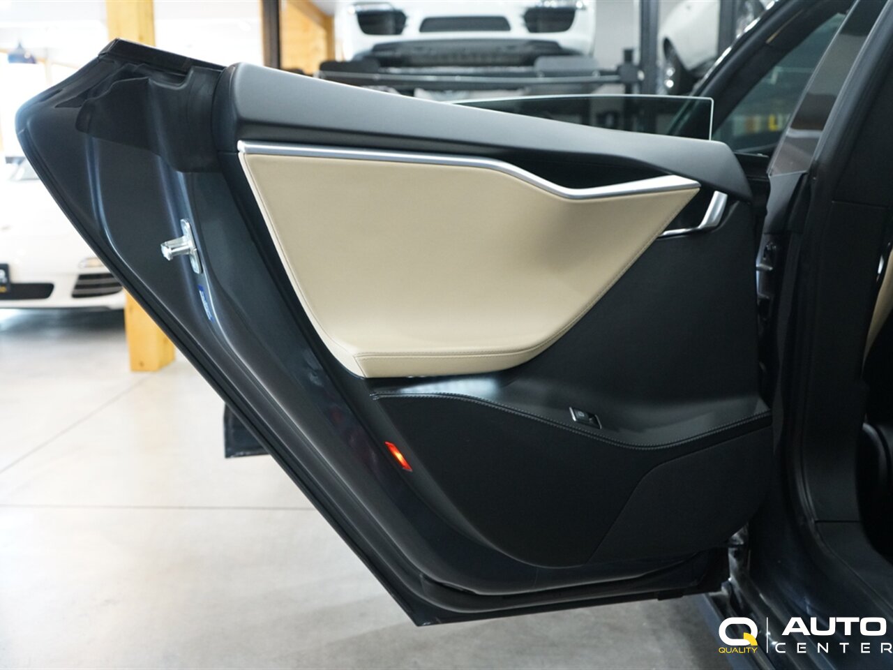 2016 Tesla Model S P100D - Photo 14 - Lynnwood, WA 98036