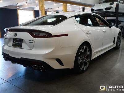 2018 Kia Stinger GT2   - Photo 4 - Lynnwood, WA 98036