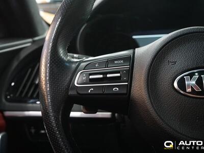 2018 Kia Stinger GT2   - Photo 27 - Lynnwood, WA 98036