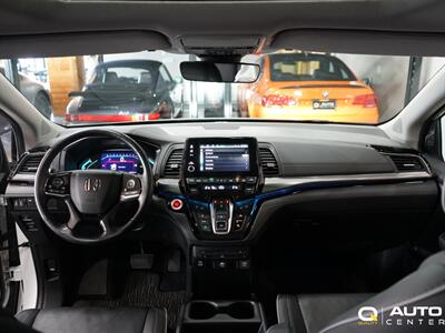 2023 Honda Odyssey Touring   - Photo 14 - Lynnwood, WA 98036