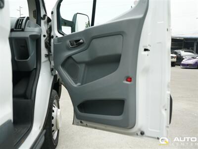 2016 Ford Transit   - Photo 13 - Lynnwood, WA 98036