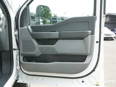 2023 Ford F-350 XLT   - Photo 14 - Lynnwood, WA 98036
