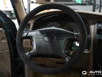 1998 Toyota 4Runner SR5 - Photo 35 - Lynnwood, WA 98036