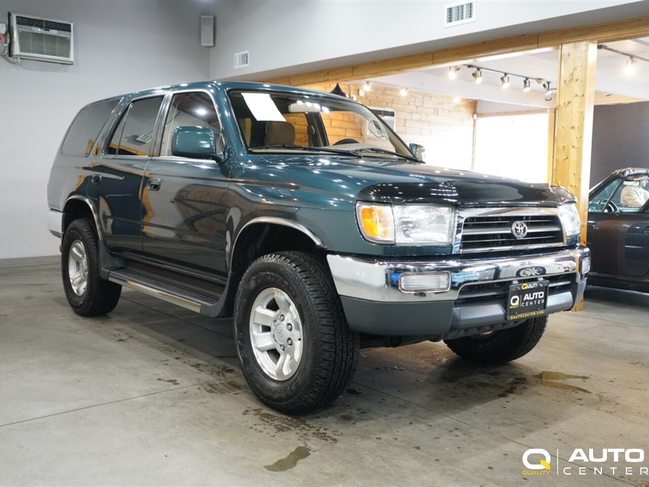 1998 Toyota 4Runner SR5 - Photo 3 - Lynnwood, WA 98036