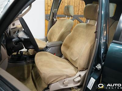 1998 Toyota 4Runner SR5 - Photo 30 - Lynnwood, WA 98036