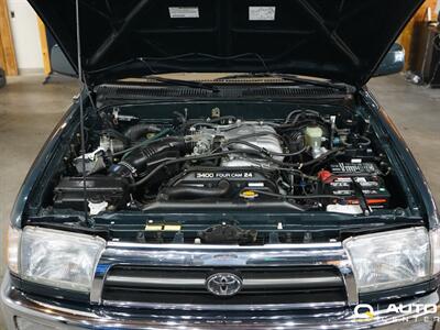 1998 Toyota 4Runner SR5 - Photo 14 - Lynnwood, WA 98036
