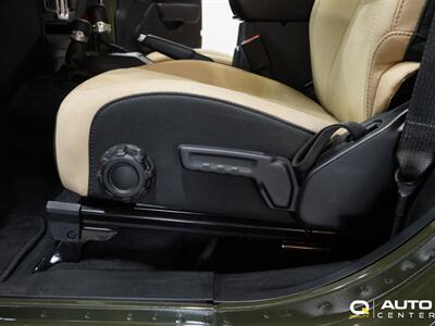 2022 Jeep Wrangler Sport S   - Photo 16 - Lynnwood, WA 98036