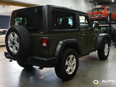 2022 Jeep Wrangler Sport S   - Photo 4 - Lynnwood, WA 98036