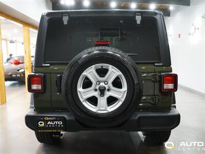 2022 Jeep Wrangler Sport S   - Photo 5 - Lynnwood, WA 98036