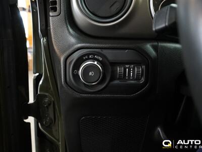 2022 Jeep Wrangler Sport S   - Photo 21 - Lynnwood, WA 98036