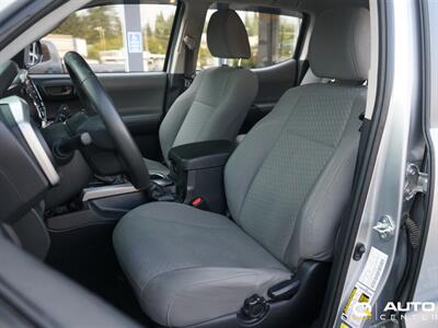 2021 Toyota Tacoma SR5   - Photo 11 - Lynnwood, WA 98036