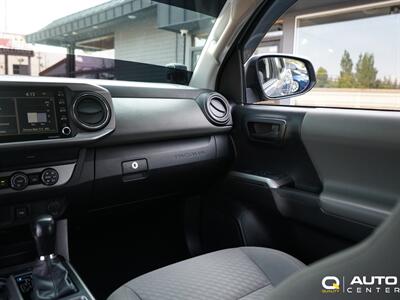 2021 Toyota Tacoma SR5   - Photo 19 - Lynnwood, WA 98036