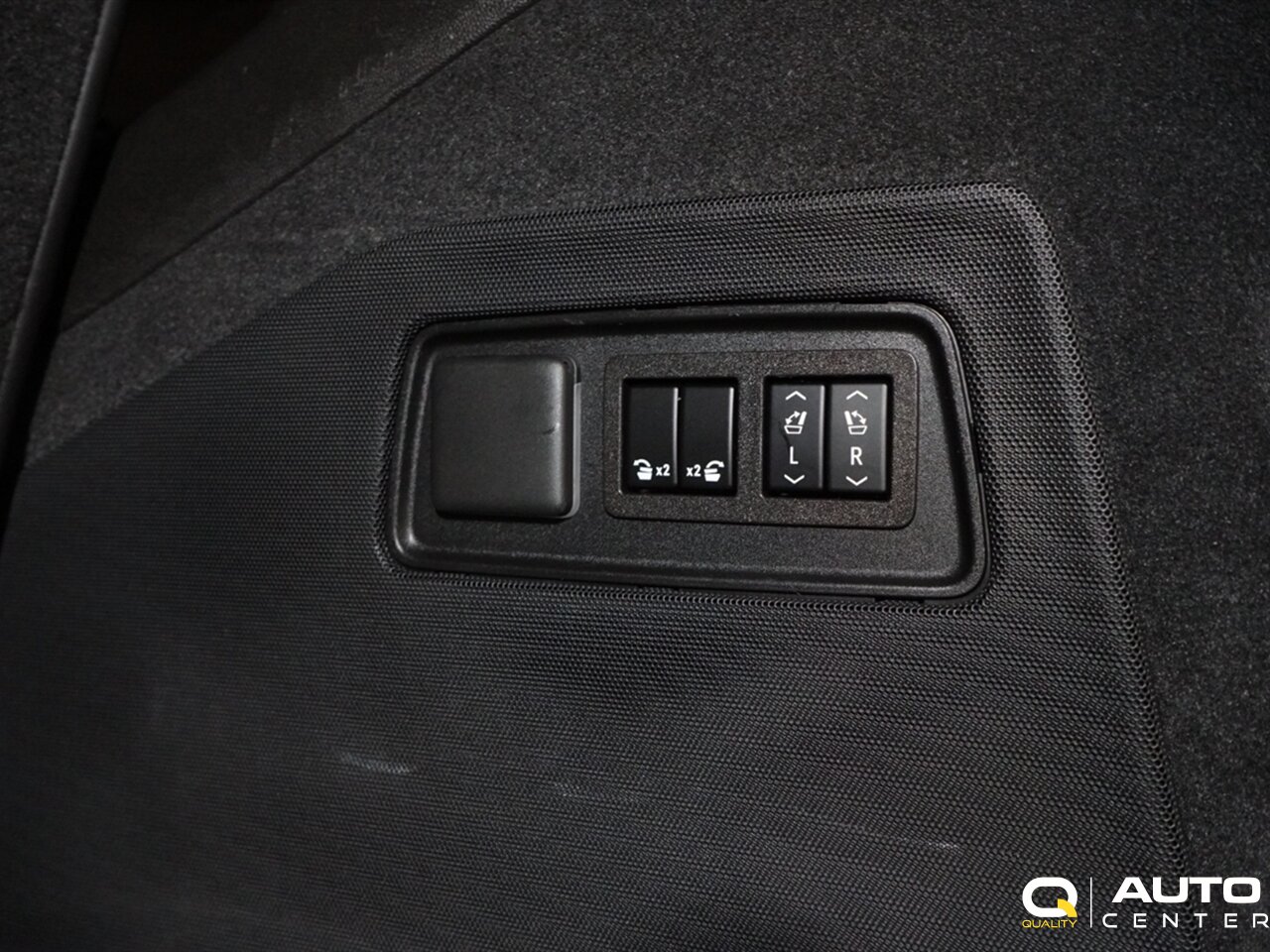 2021 Cadillac Escalade Premium Luxury Platinum - Photo 61 - Lynnwood, WA 98036