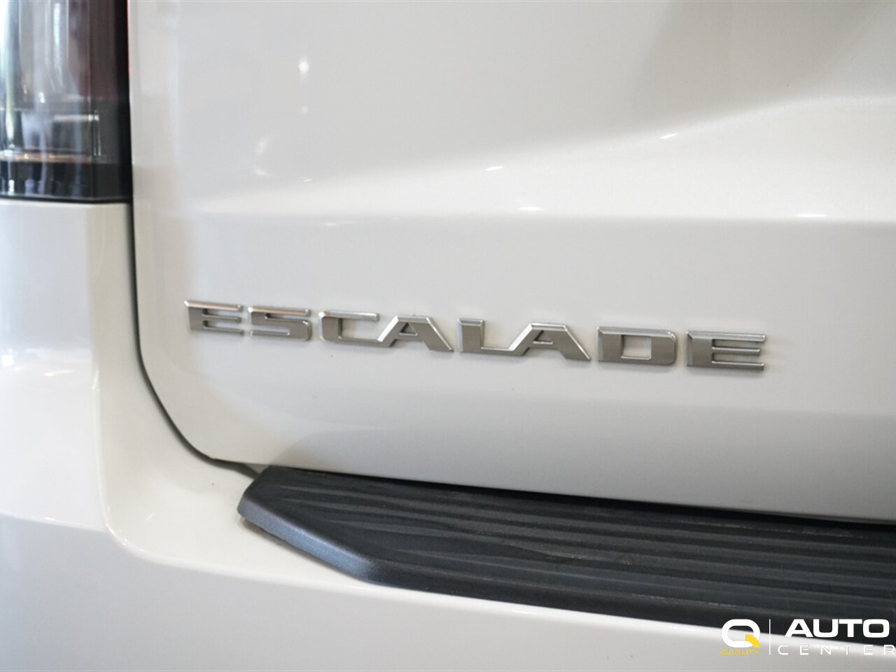 2021 Cadillac Escalade Premium Luxury Platinum - Photo 9 - Lynnwood, WA 98036