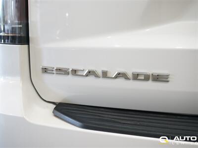 2021 Cadillac Escalade Premium Luxury Platinum   - Photo 9 - Lynnwood, WA 98036