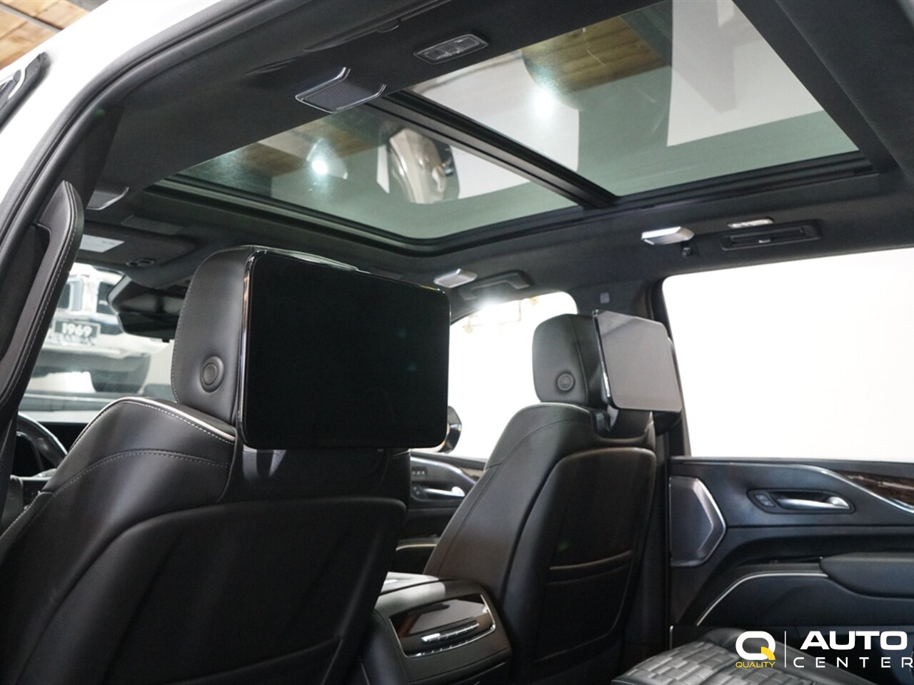 2021 Cadillac Escalade Premium Luxury Platinum - Photo 52 - Lynnwood, WA 98036