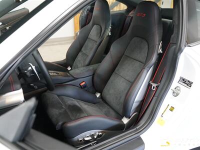 2015 Porsche 911 Carrera 4 GTS   - Photo 23 - Lynnwood, WA 98036
