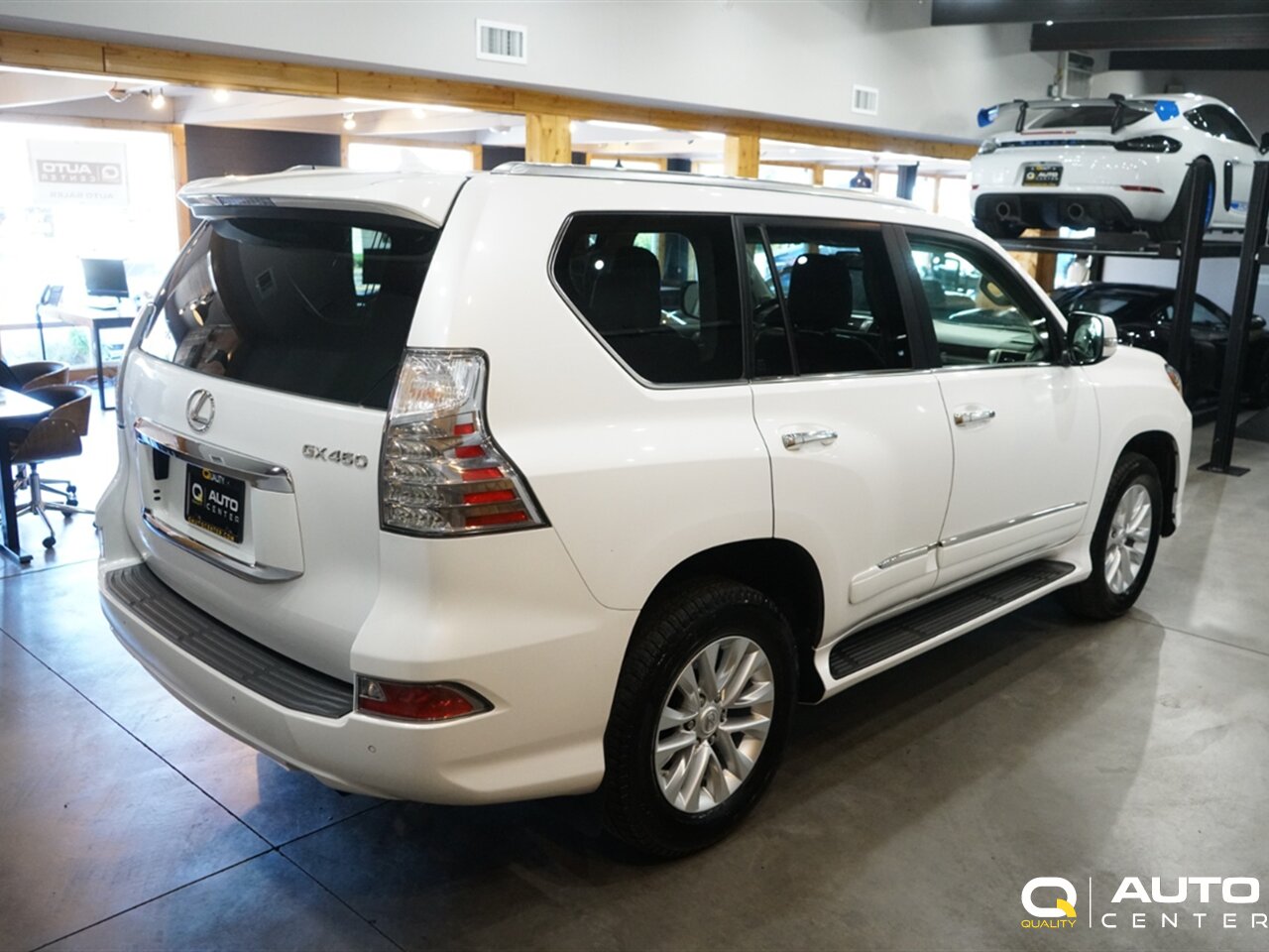 2014 Lexus GX 460 460 Luxury - Photo 4 - Lynnwood, WA 98036