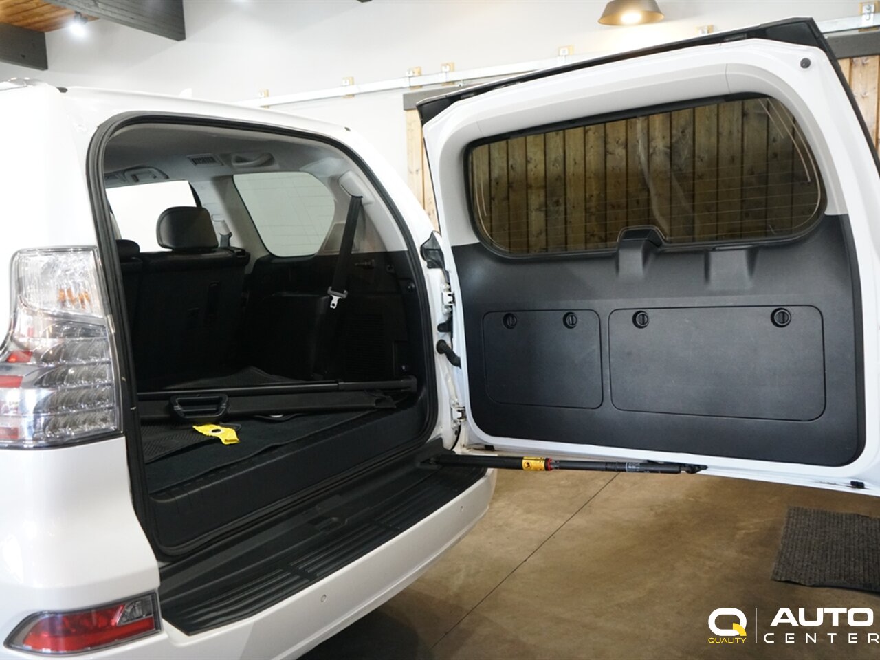 2014 Lexus GX 460 460 Luxury - Photo 32 - Lynnwood, WA 98036