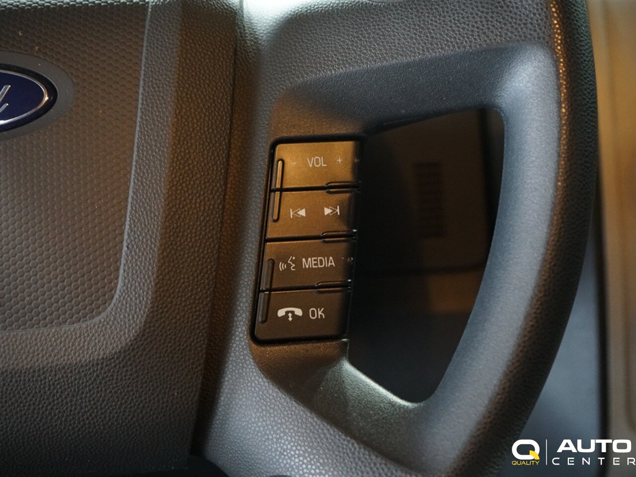 2010 Ford Escape Limited - Photo 24 - Lynnwood, WA 98036